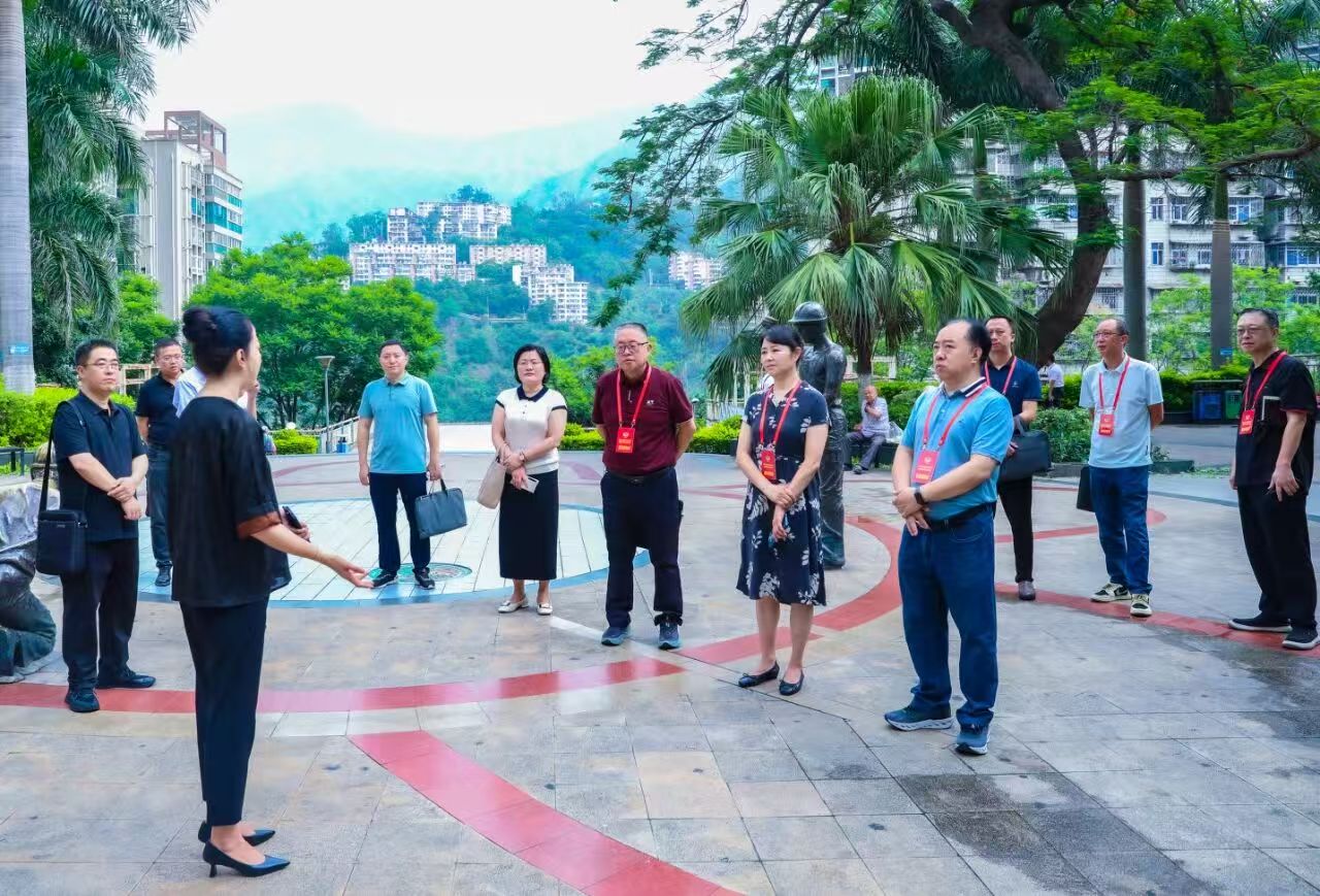 开展界别协商 助力打造城市社区创富共同体.jpg